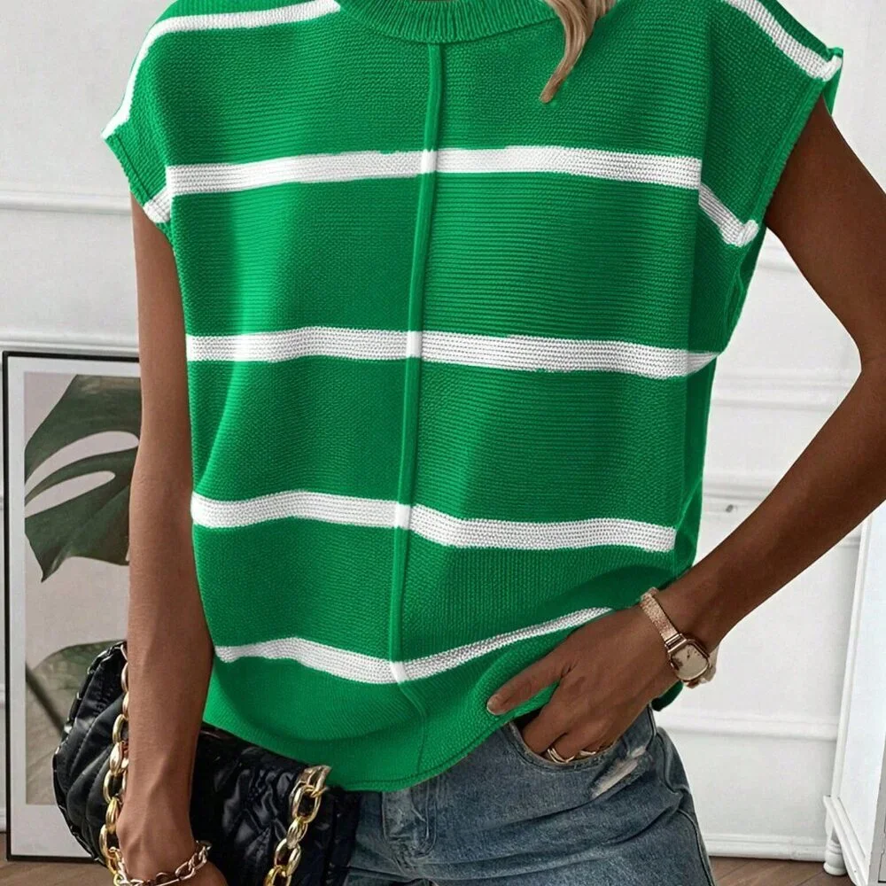 Green Casual Women Loose Fit Round Neck Sleeveless Vest - Picture 4 of 6